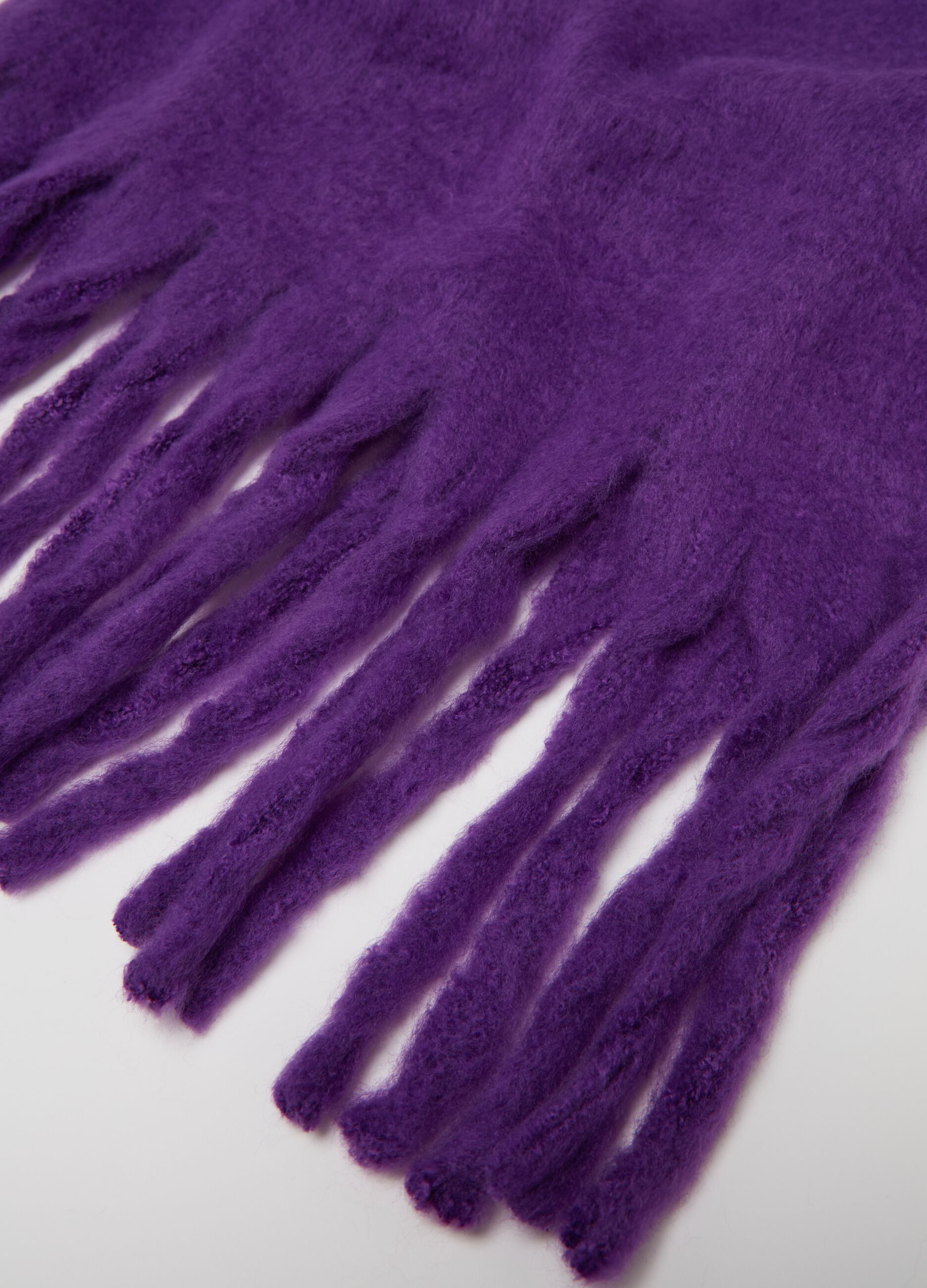 Fringed scarf