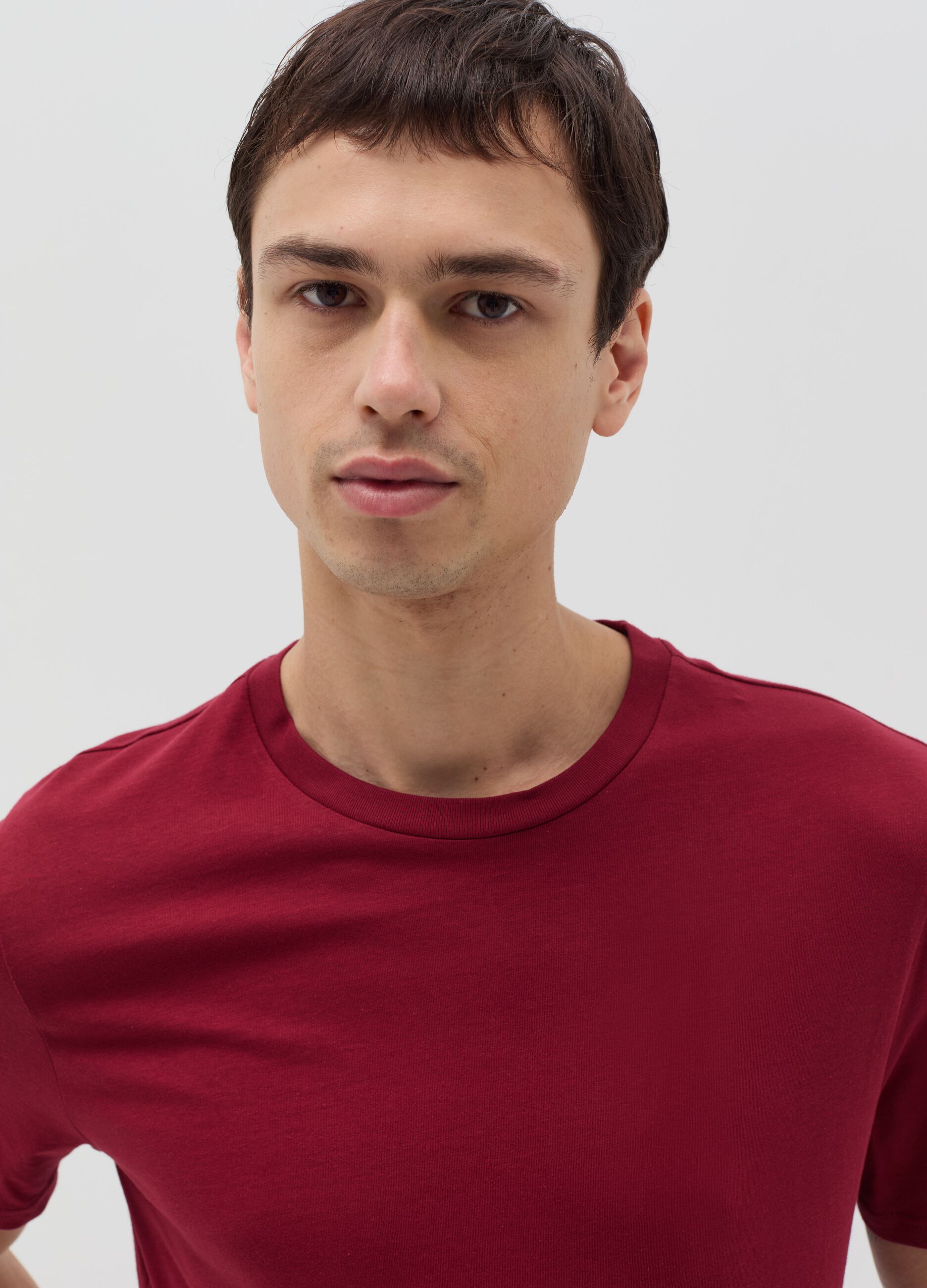 Cotton T-shirt with round neck