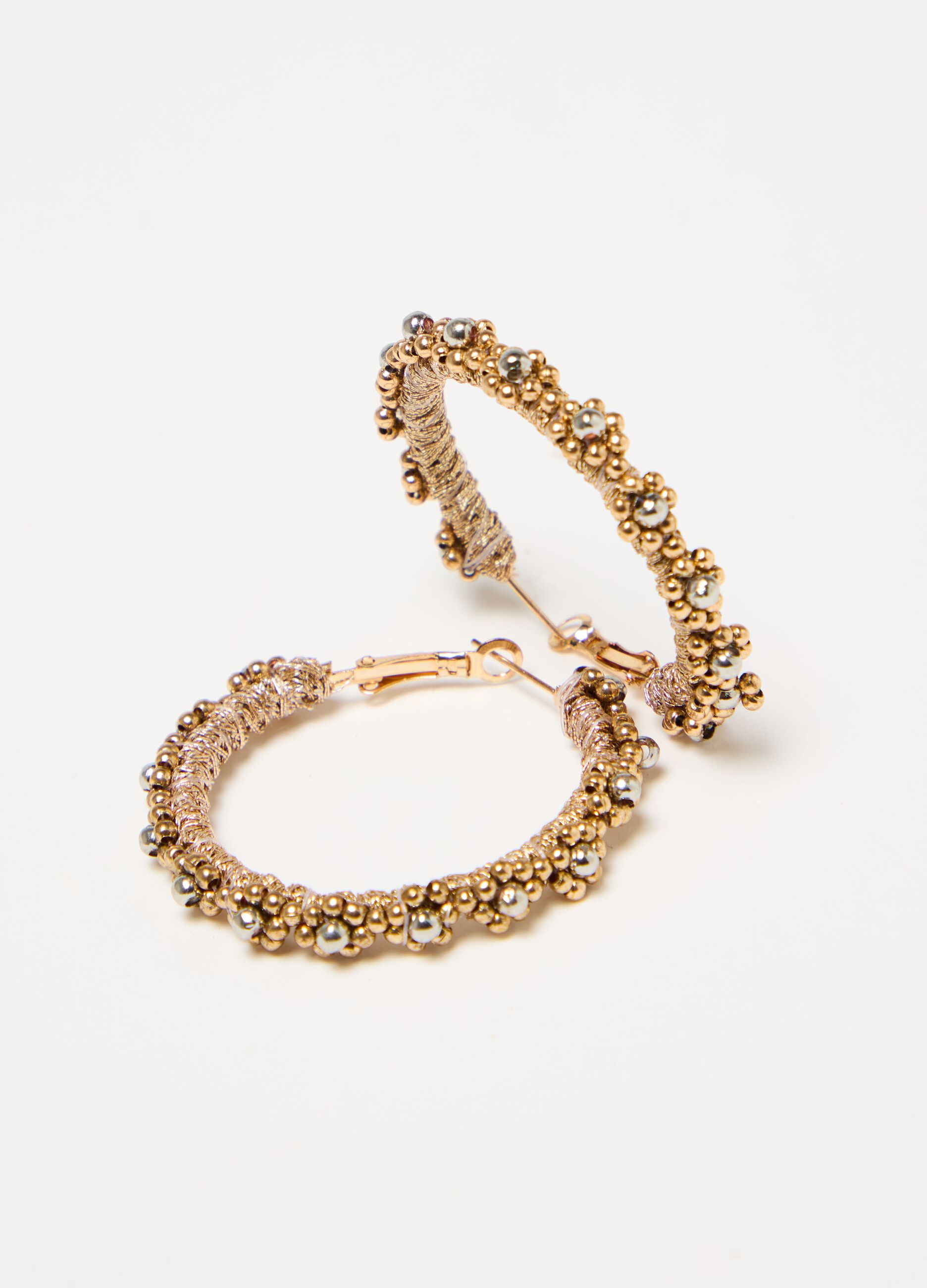 Hoop earrings with beads