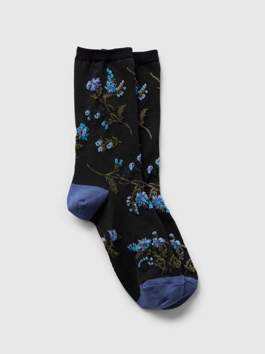 Short socks with floral embroidery_0