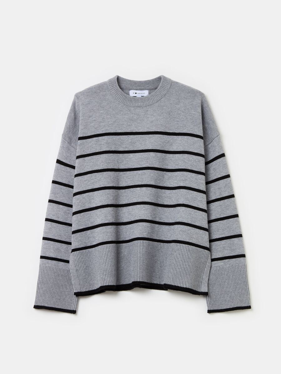 Striped pullover with slits_4