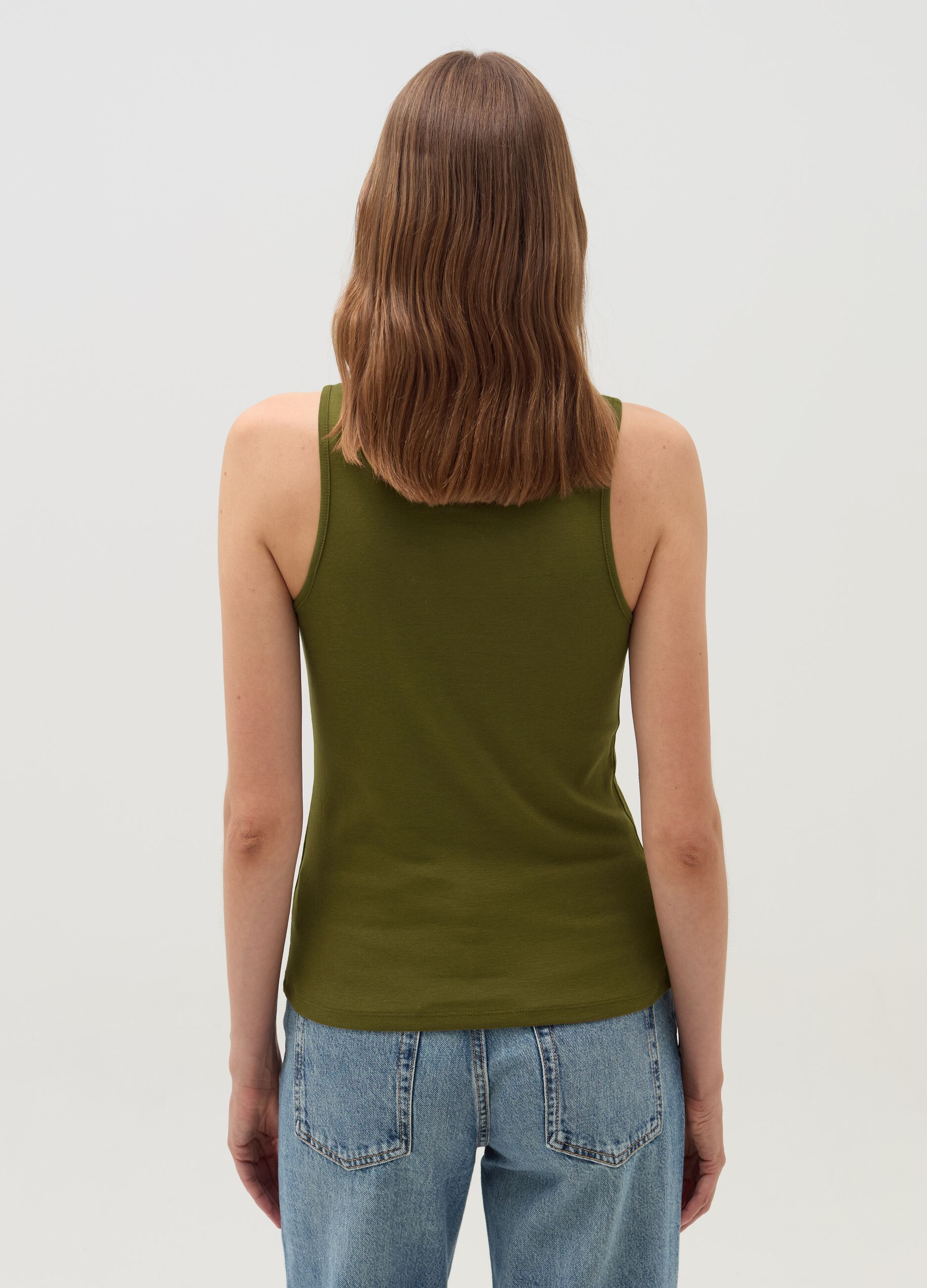 Tank top con dettaglio cut out