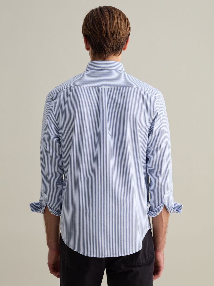 Regular-fit shirt in striped Oxford cotton_2