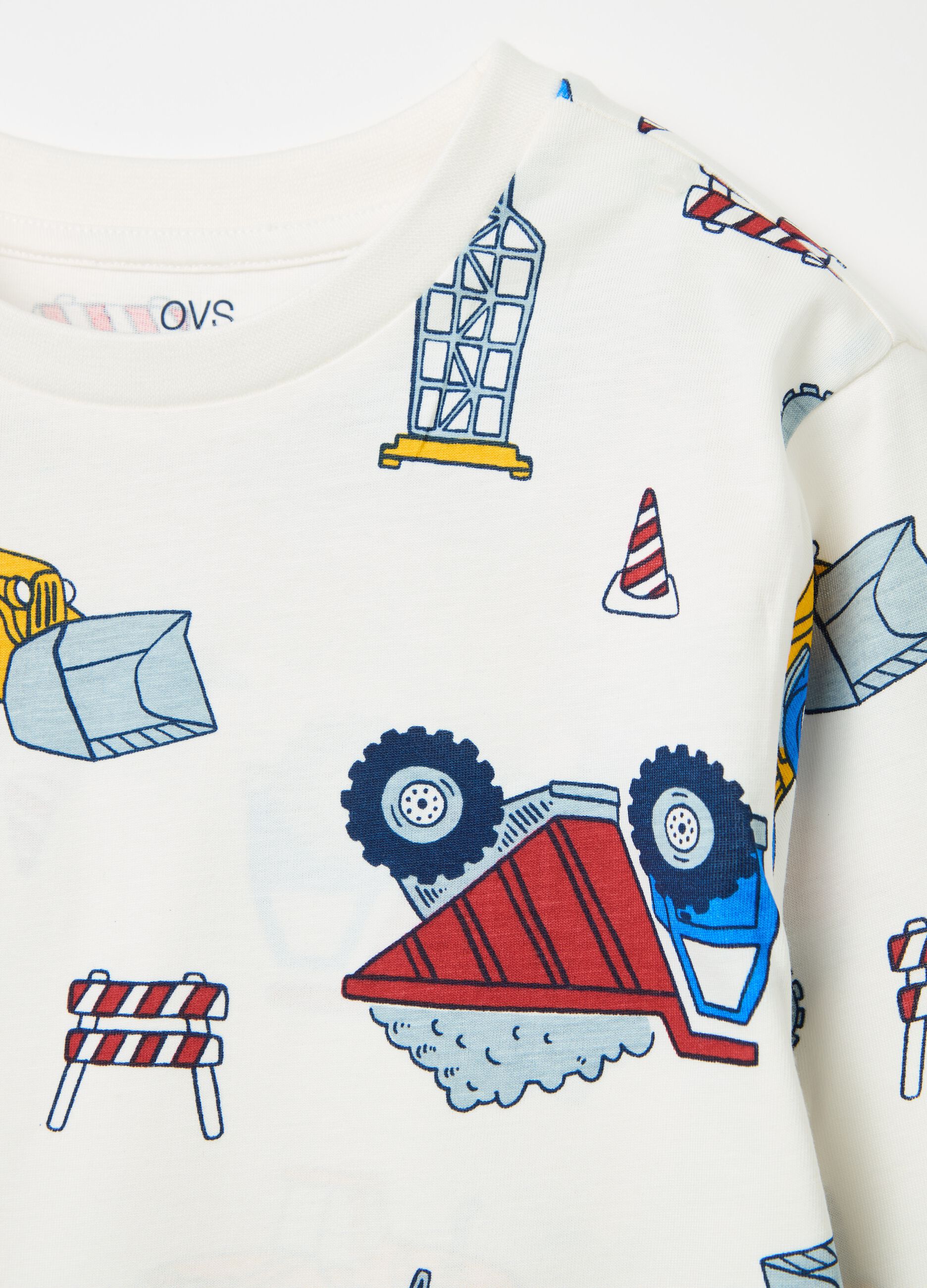 Pyjamas in organic cotton with machinery print