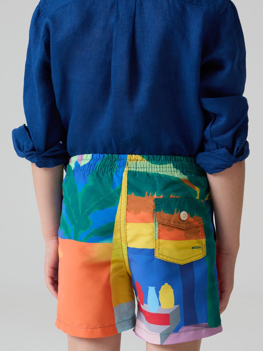 Swimming trunks with drawstring and landscape print_2