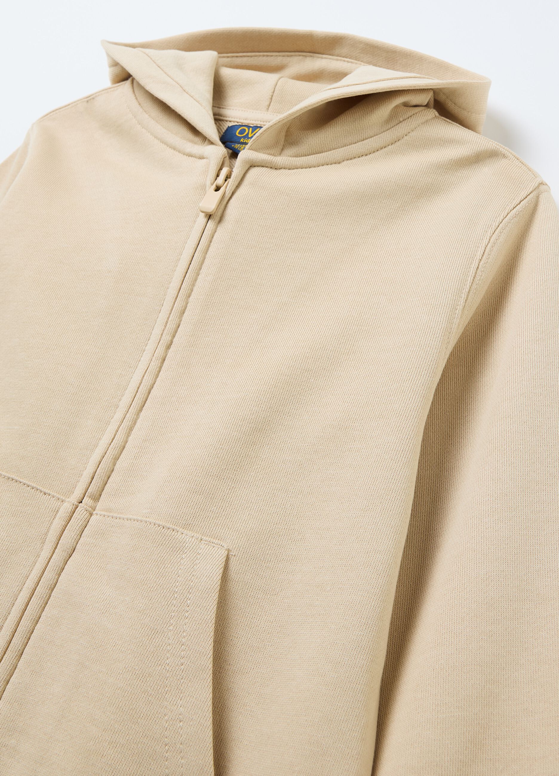 Essential organic cotton full-zip sweatshirt with hood