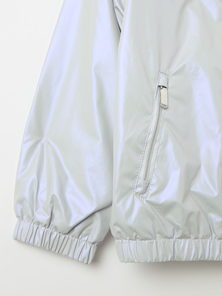 Short shiny-effect waterproof jacket_3