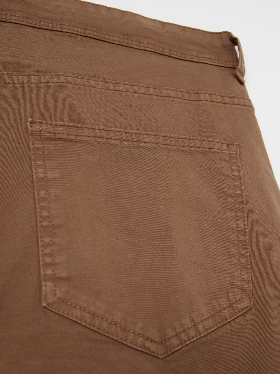 Pantaloni slim fit cinque tasche_1