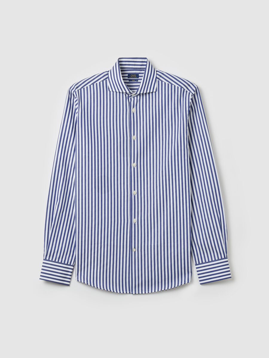 Slim-fit easy-iron shirt with stripes_4