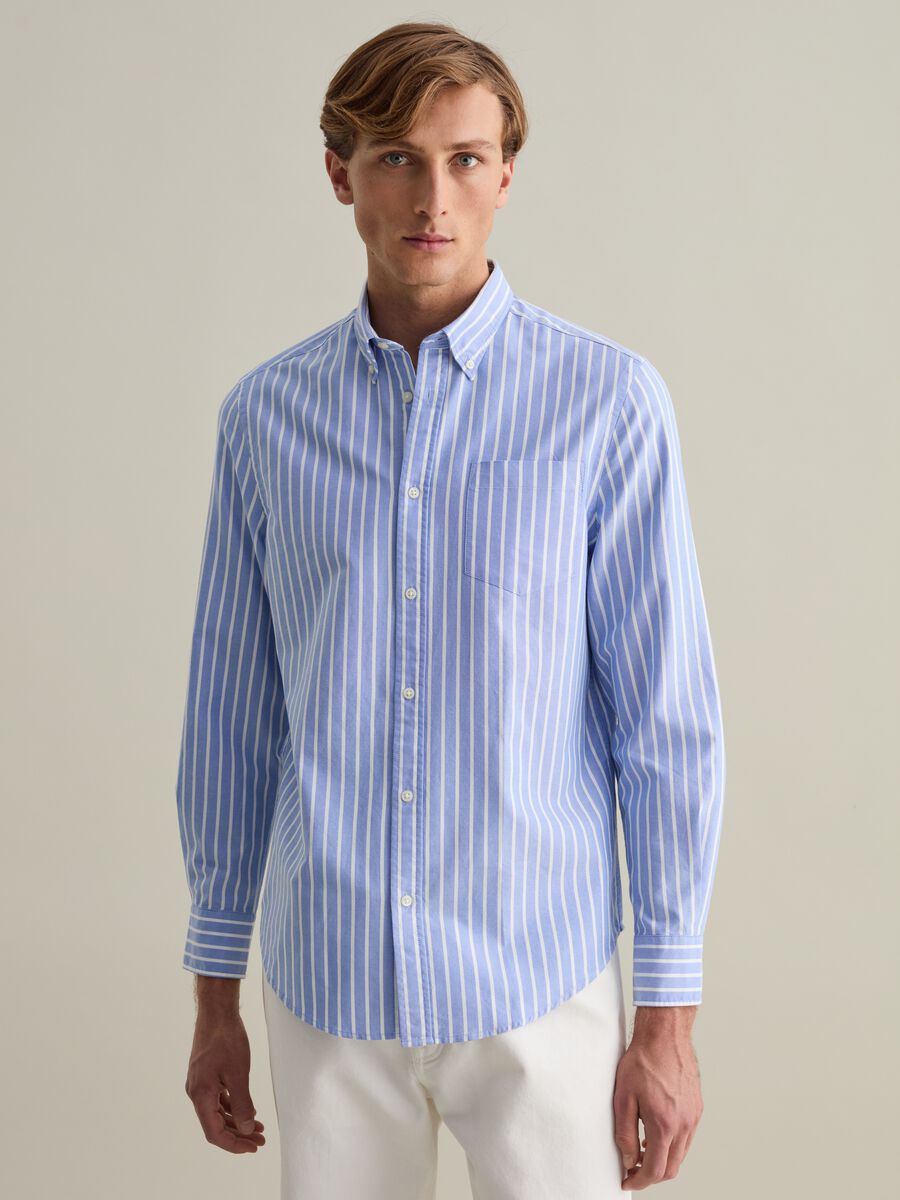 Regular-fit shirt in striped Oxford cotton_1