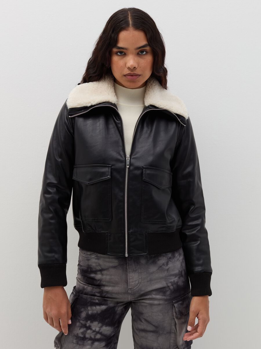 Glossy-effect Bomber jacket with sherpa collar_1