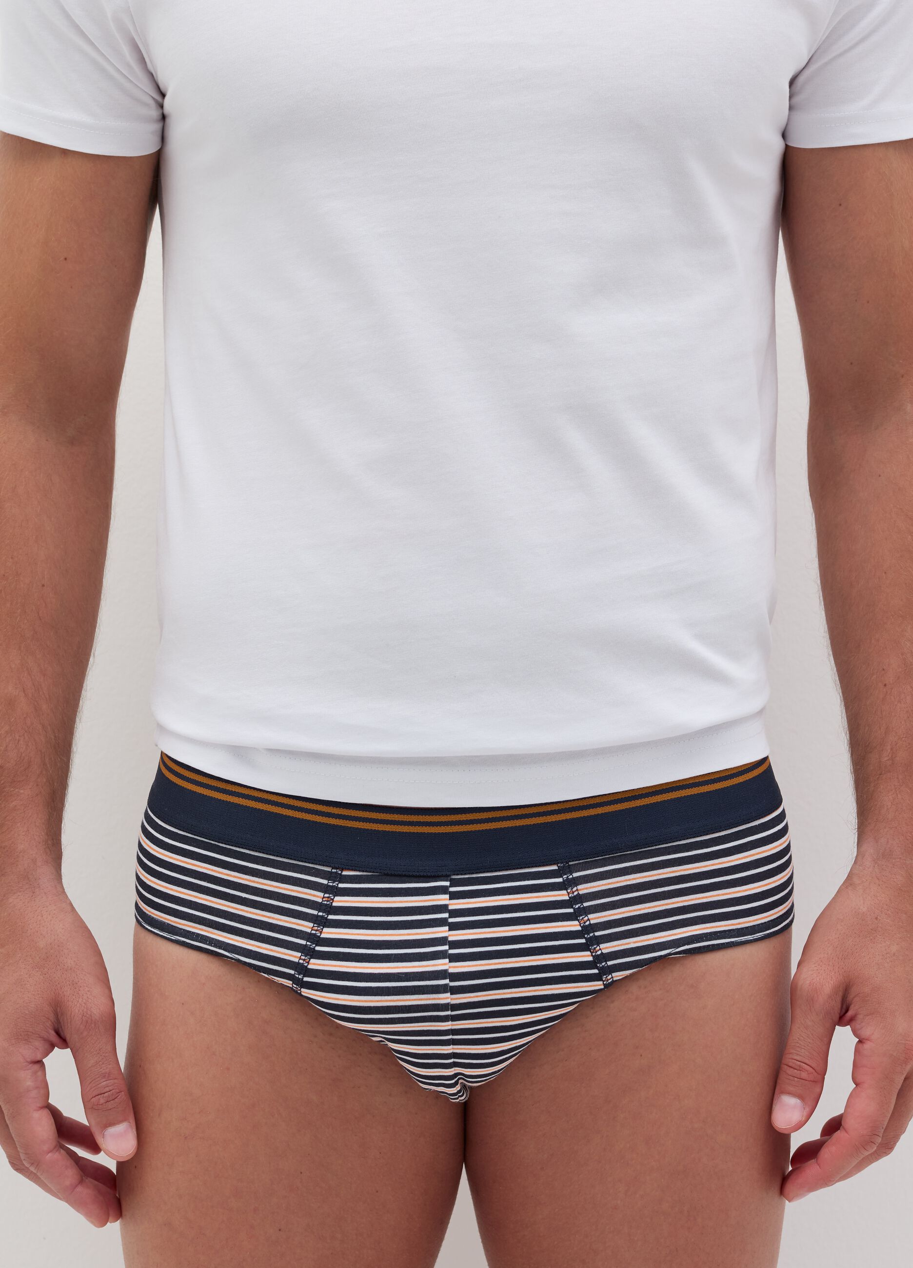 Three-pack briefs with striped edging