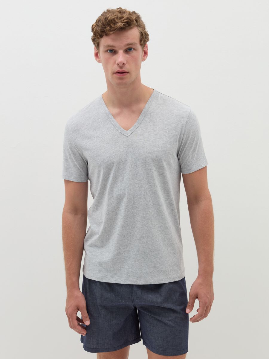Two-pack V-neck undershirts in jersey_0