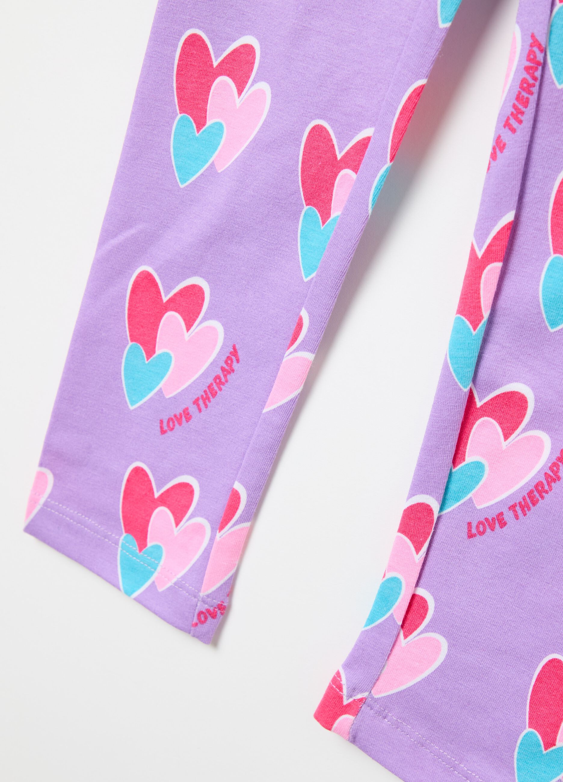 Leggings with all-over hearts print