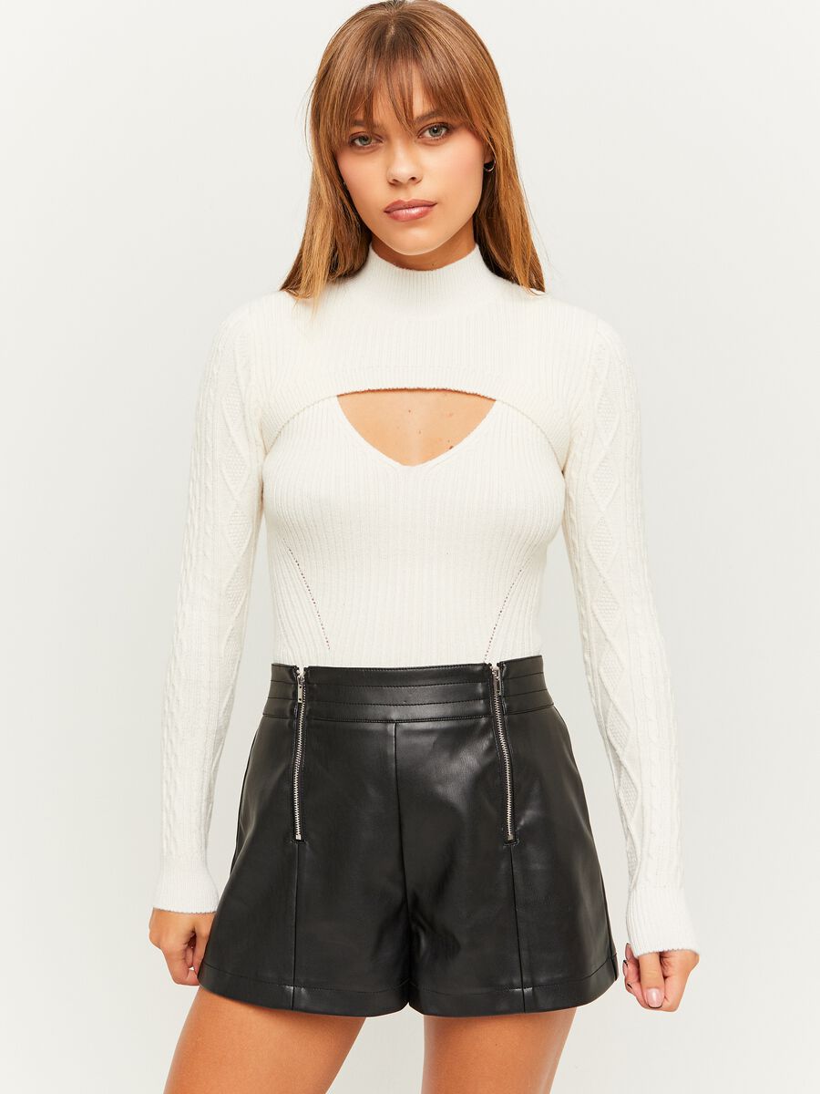 Cropped pullover with cut-out detail_0