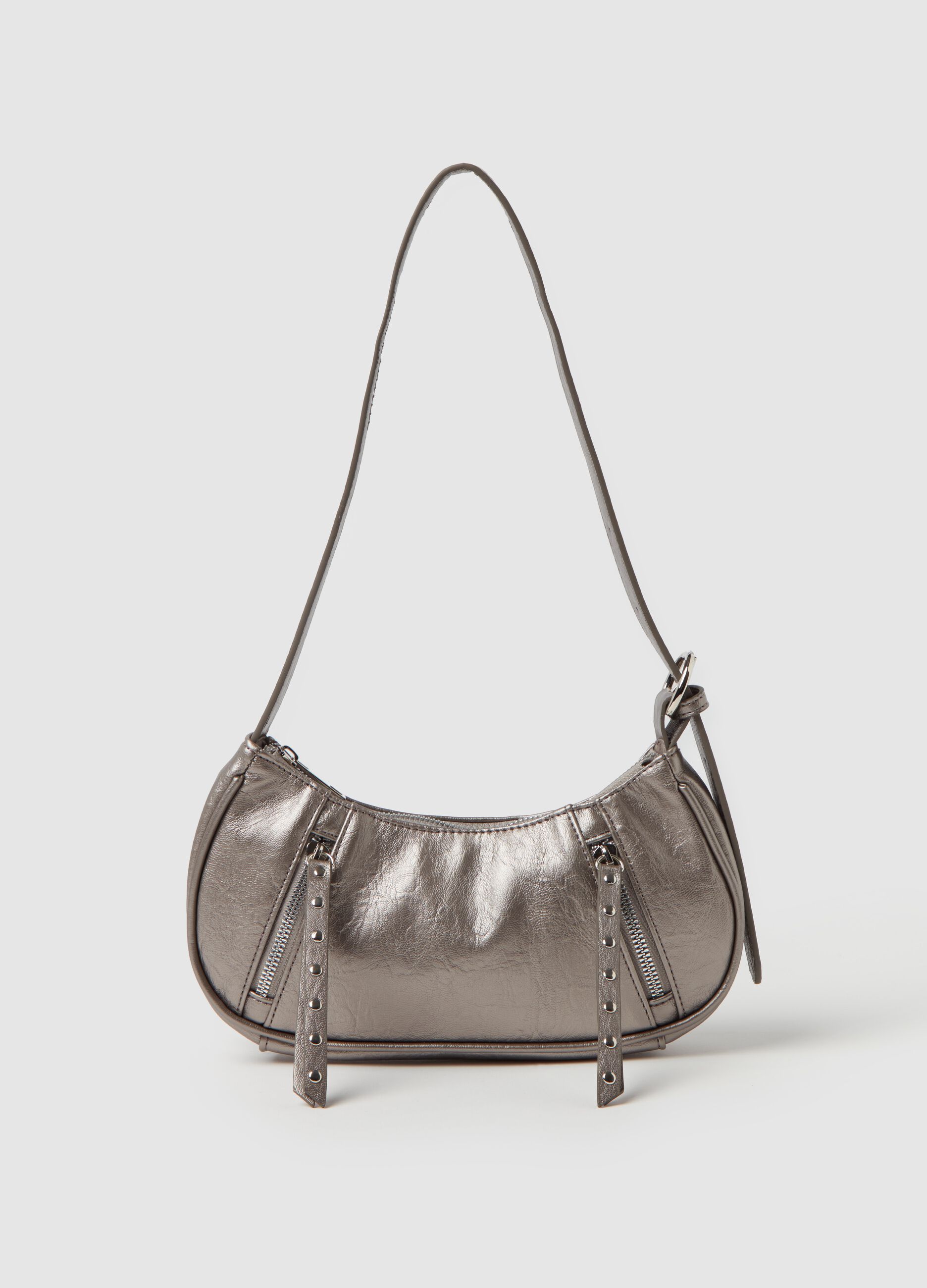 Shoulder bag with pockets