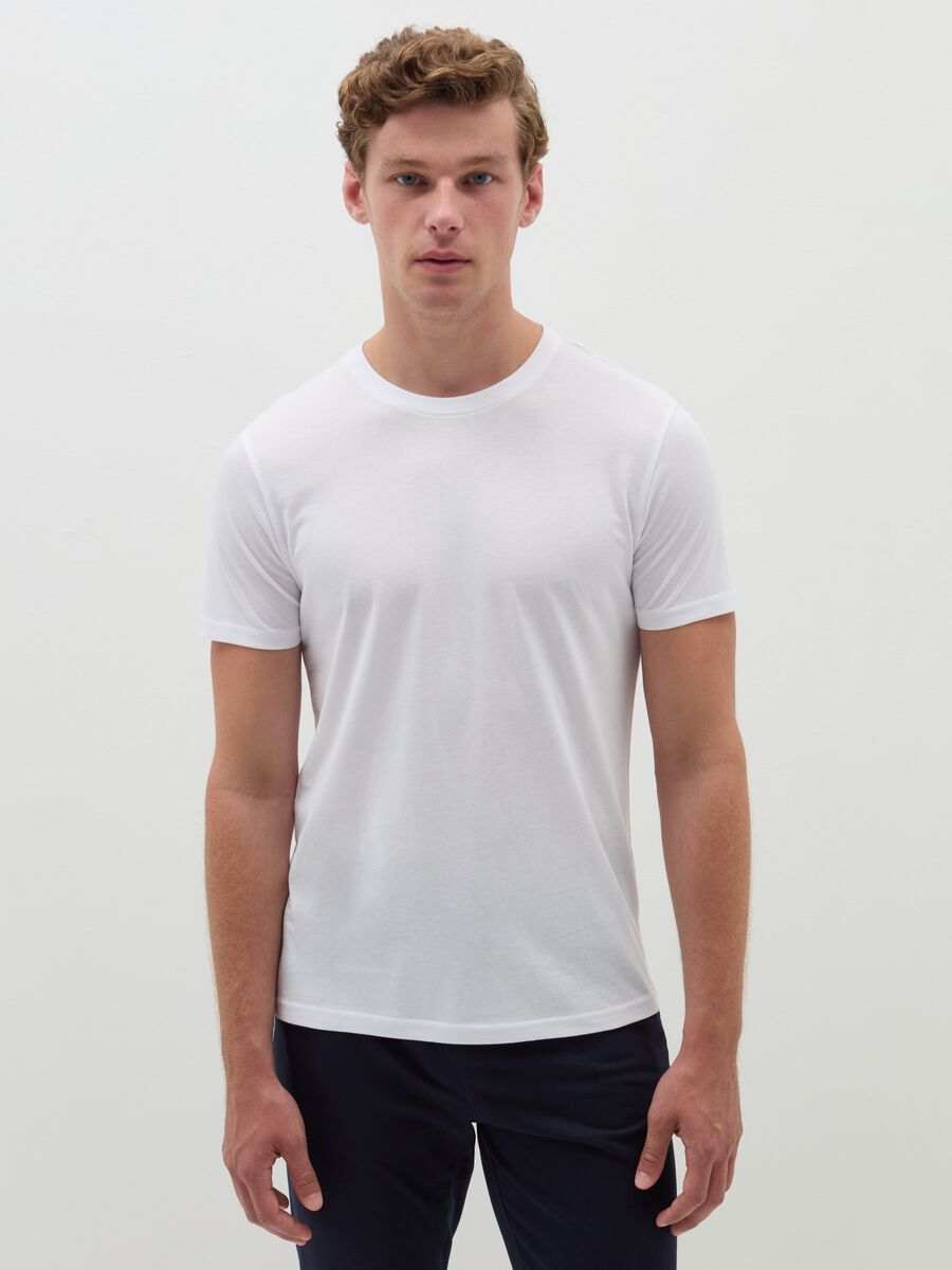 Organic cotton undershirt with round neck_0