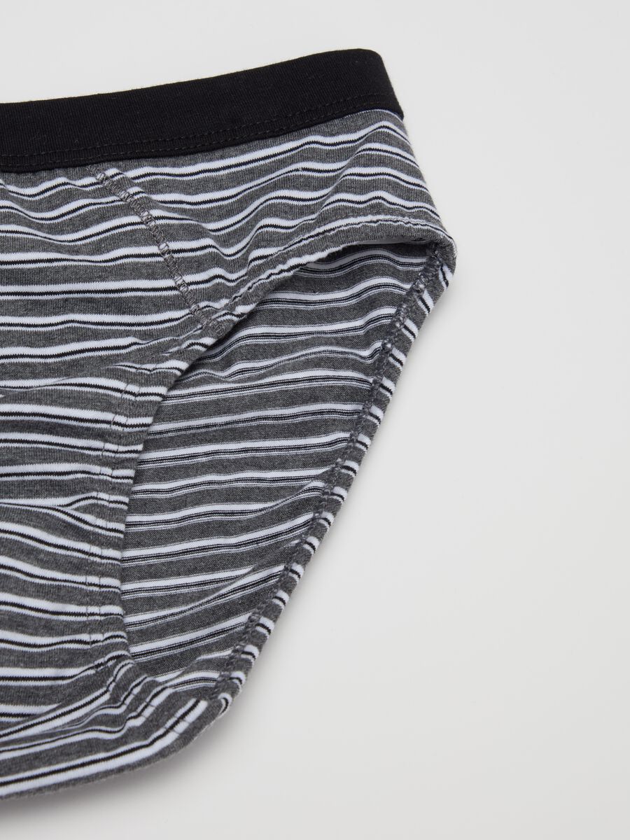 Briefs in organic cotton with striped pattern_3