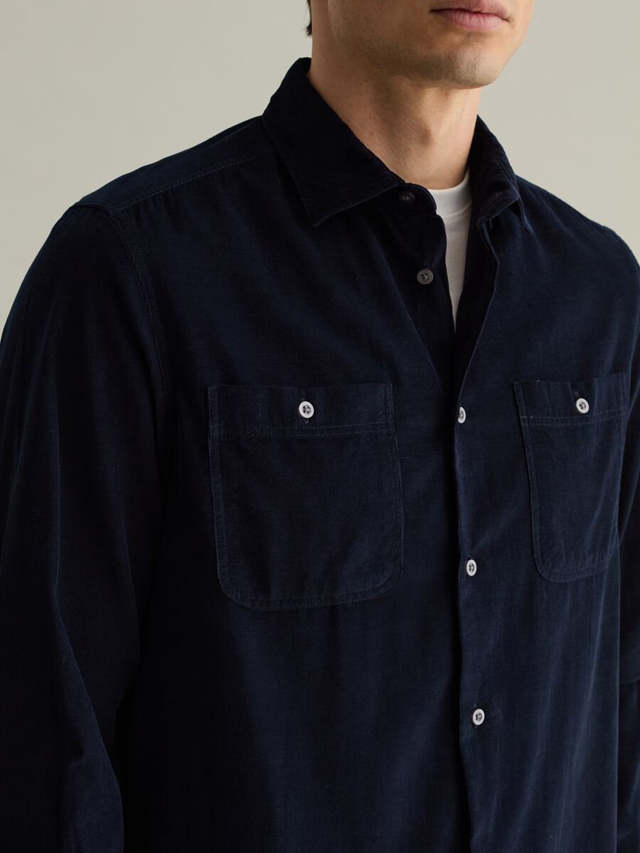 Contemporary cotton shirt with pockets_3