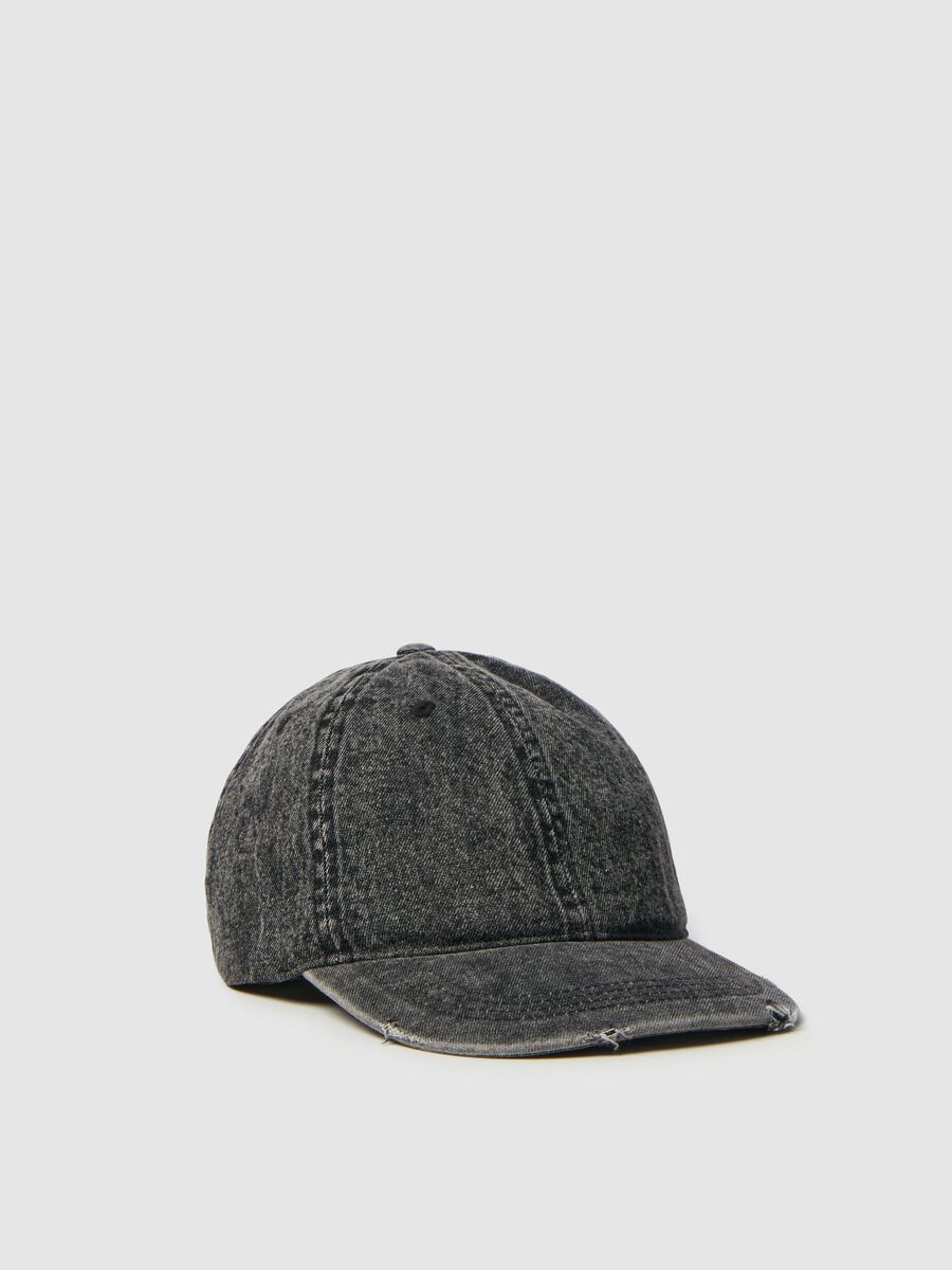 Denim baseball cap with abrasions_0