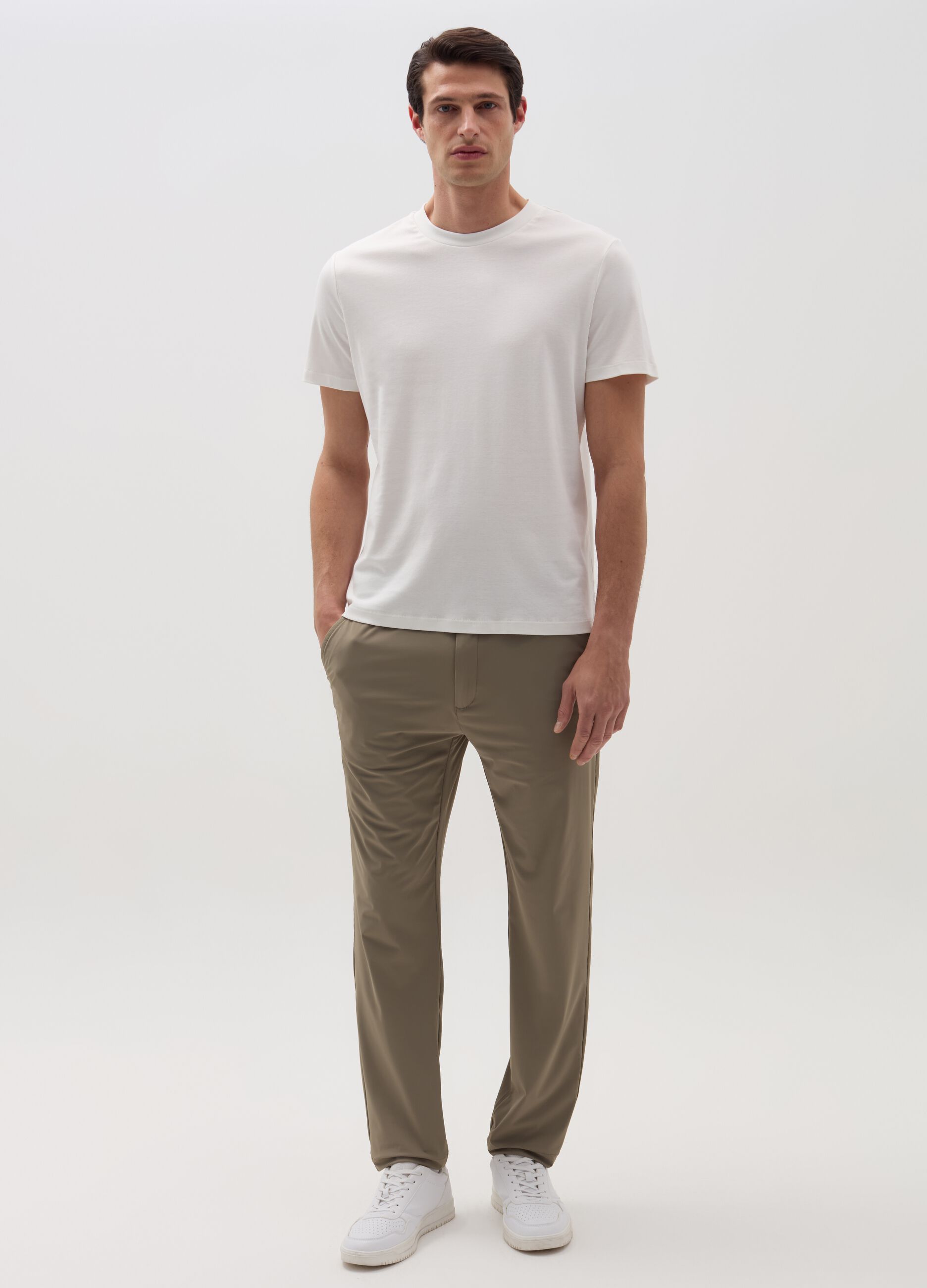 Ovs Pantalone chino jogger in tessuto tecnico