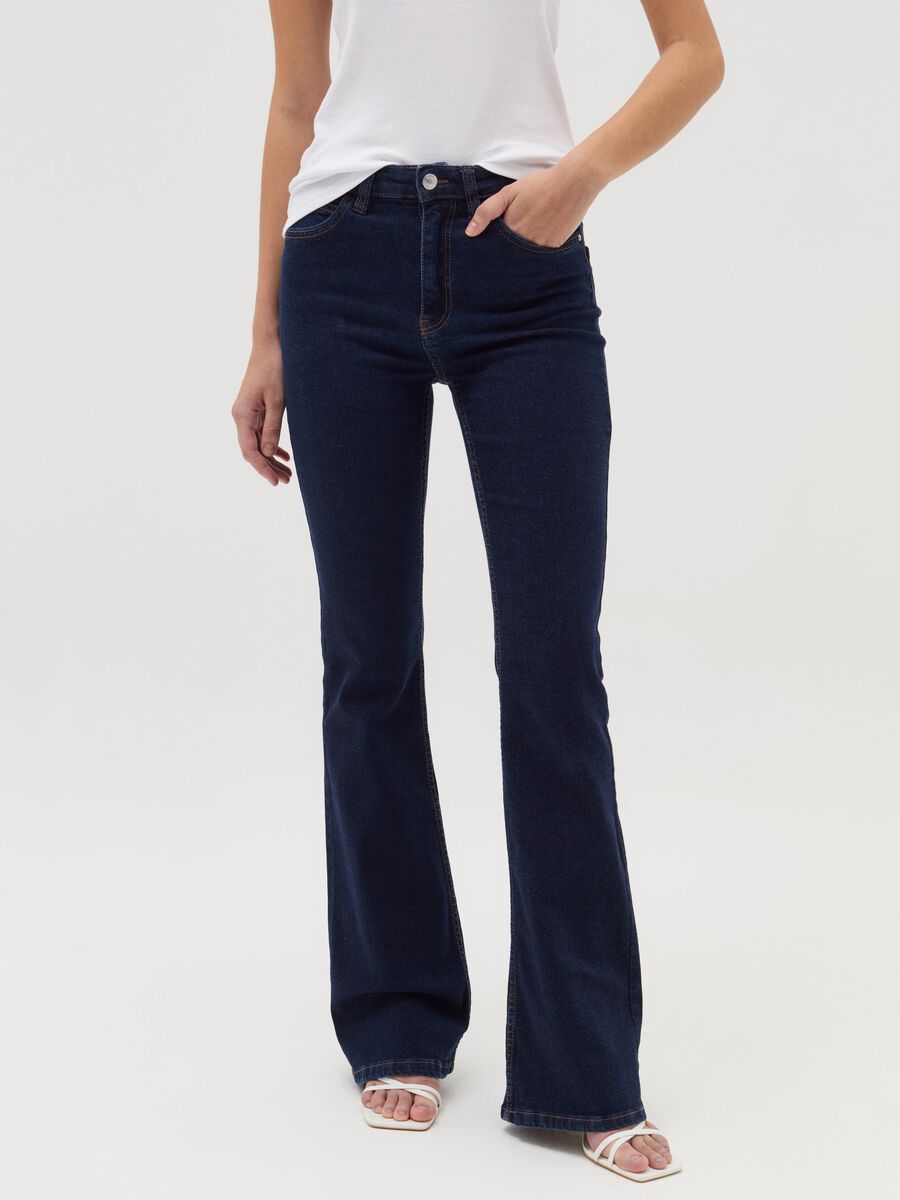 Flare-fit jeans with five pockets_1