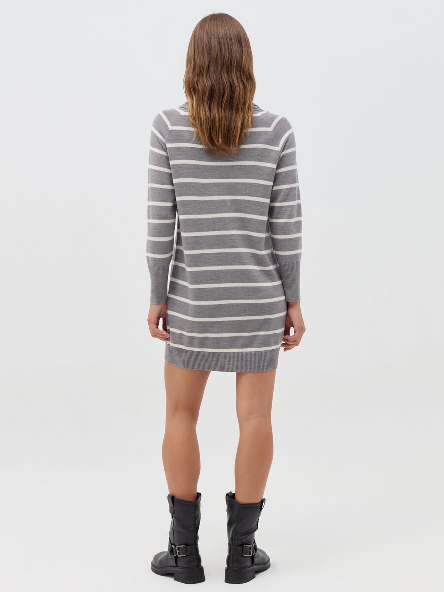 Striped maternity mini dress_2