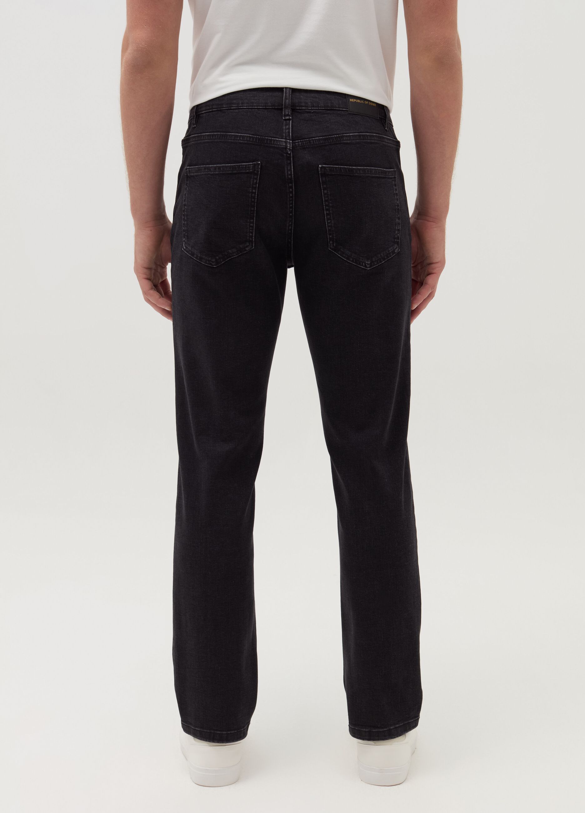 Regular-fit jeans with five pockets