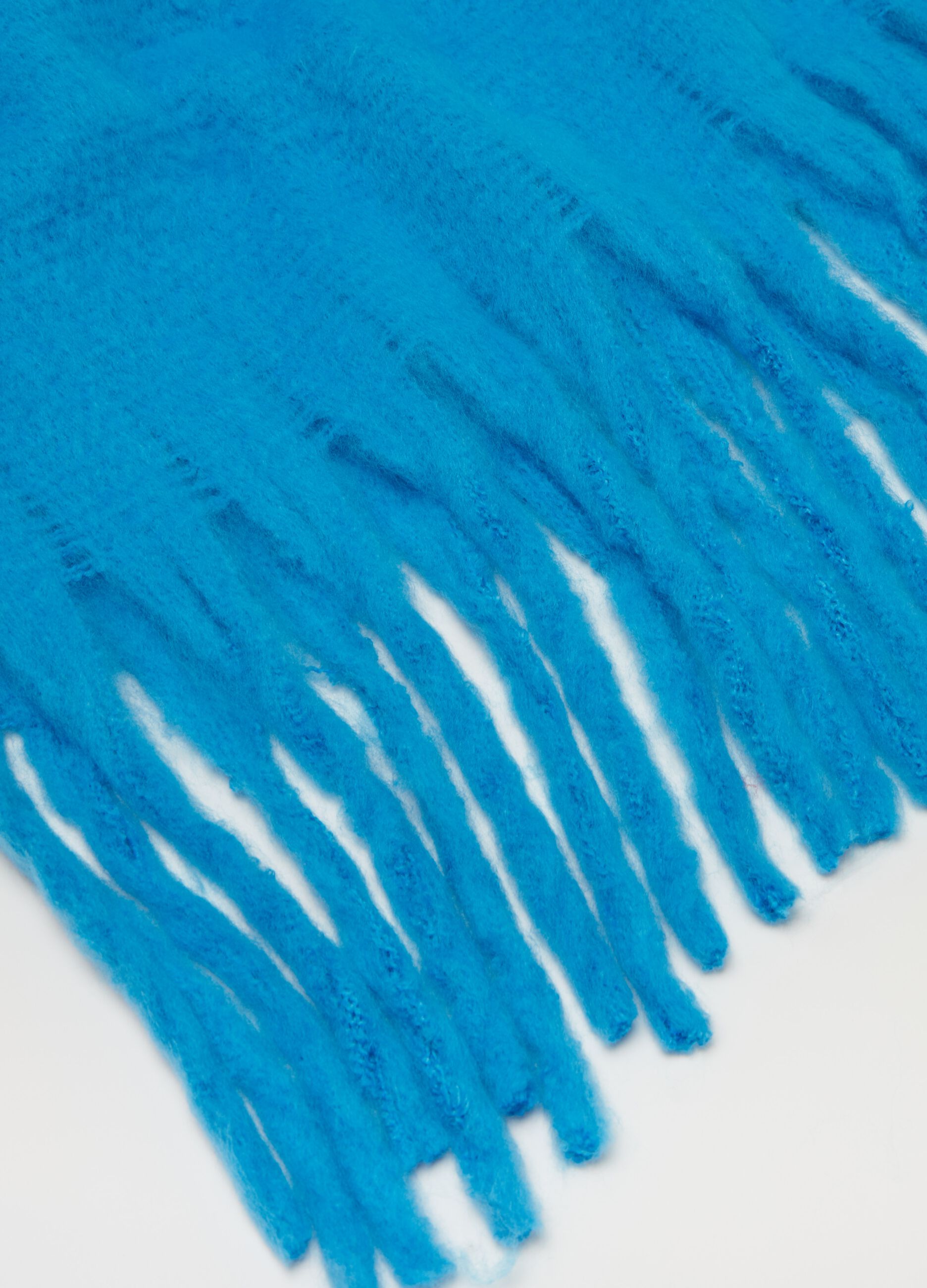 Fringed scarf