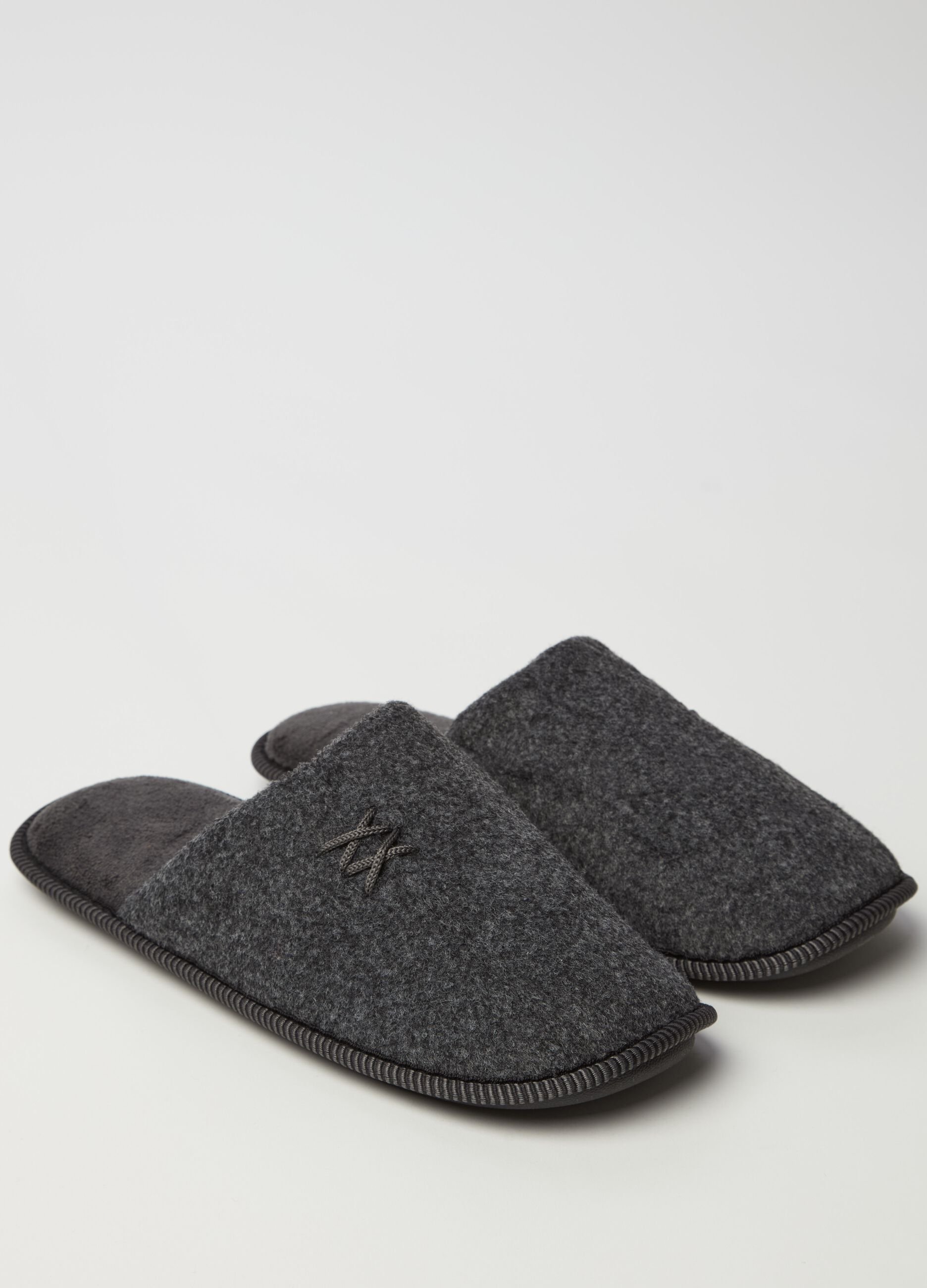 Bouclé-effect mélange slippers