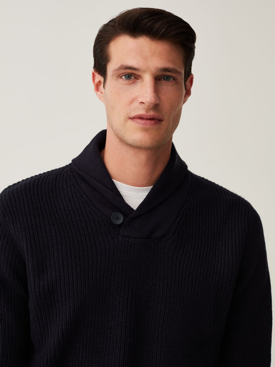 Pullover with shawl neck_1