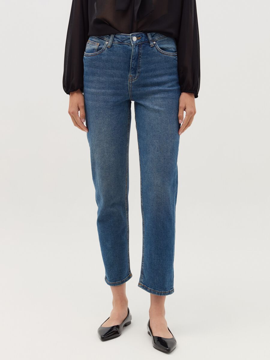 Straight-fit stretch jeans with five pockets_1