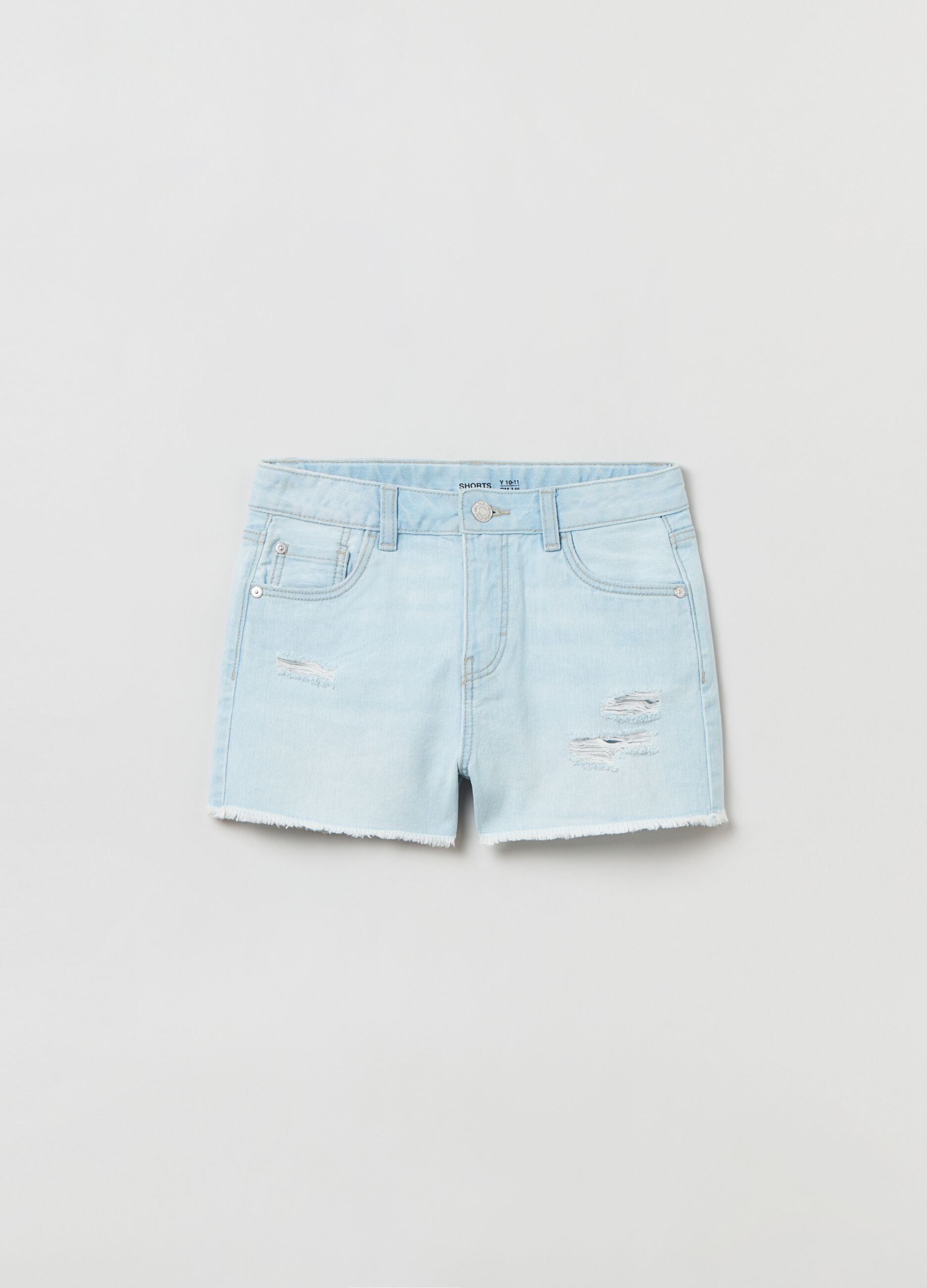Denim shorts with abrasions