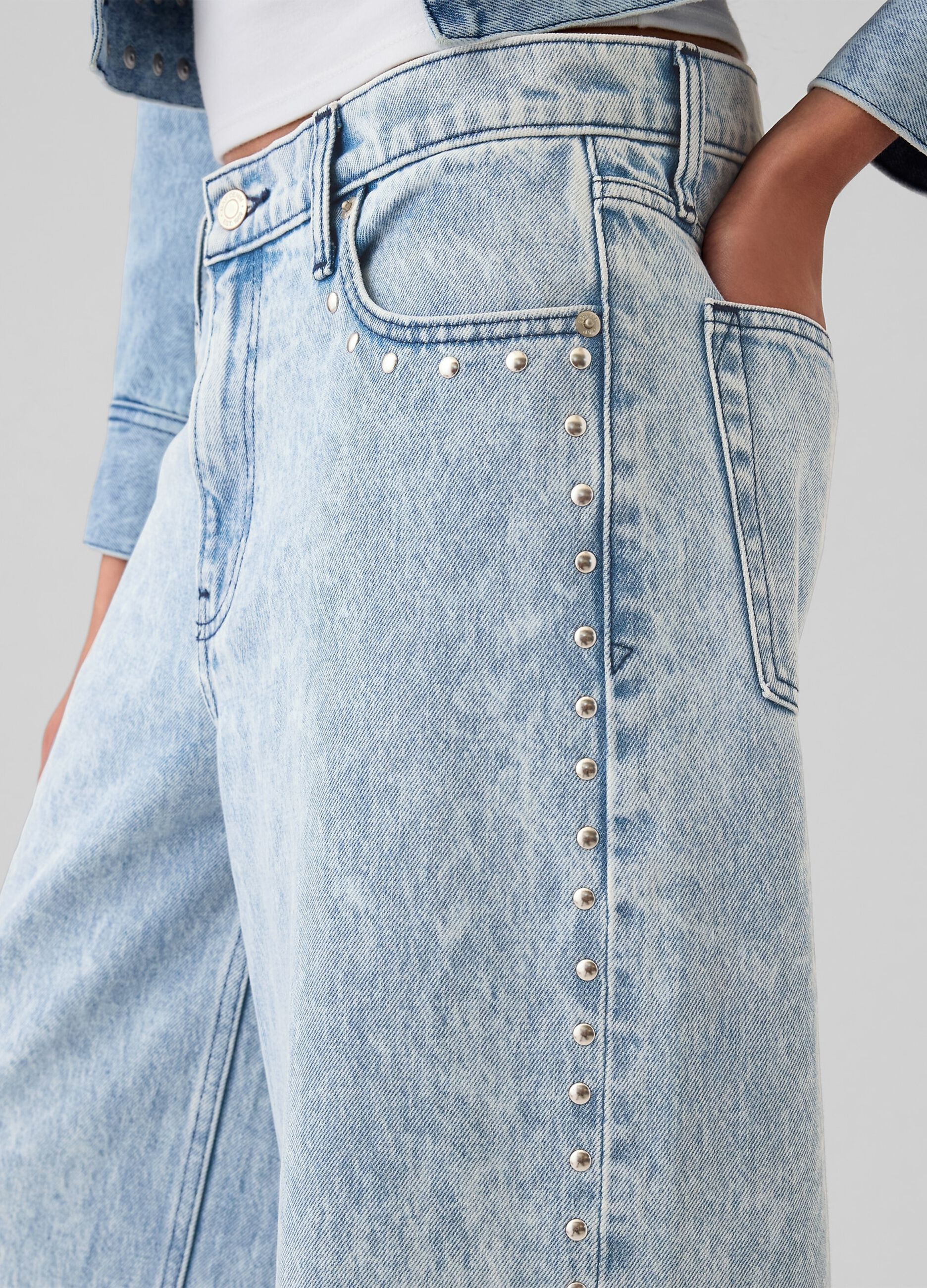 Baggy-fit jeans with studs