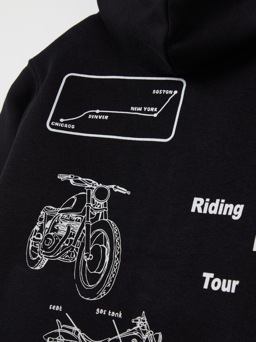 Full-zip sweatshirt with hood and "Riding Biker” print_3