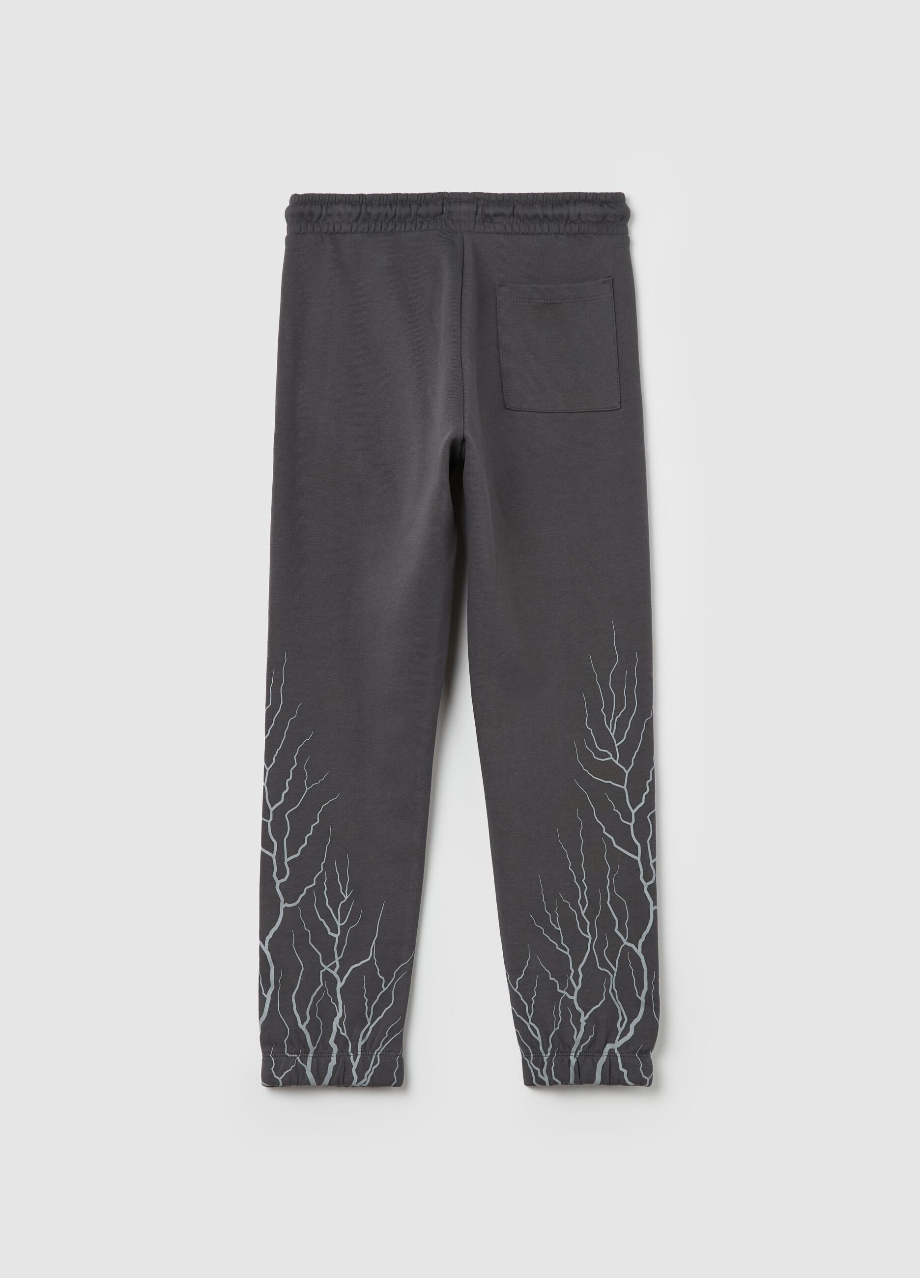 Joggers with lightning bolts print