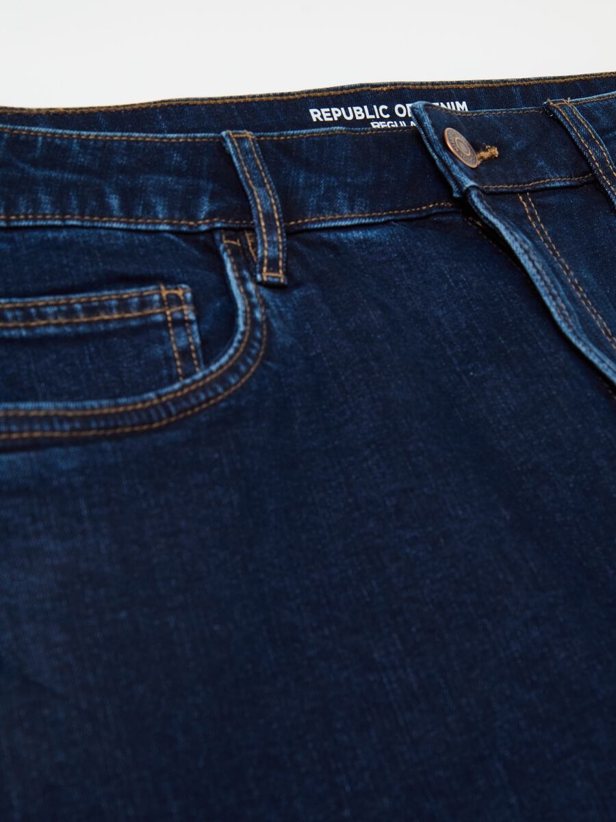 Regular-fit jeans with five pockets_5