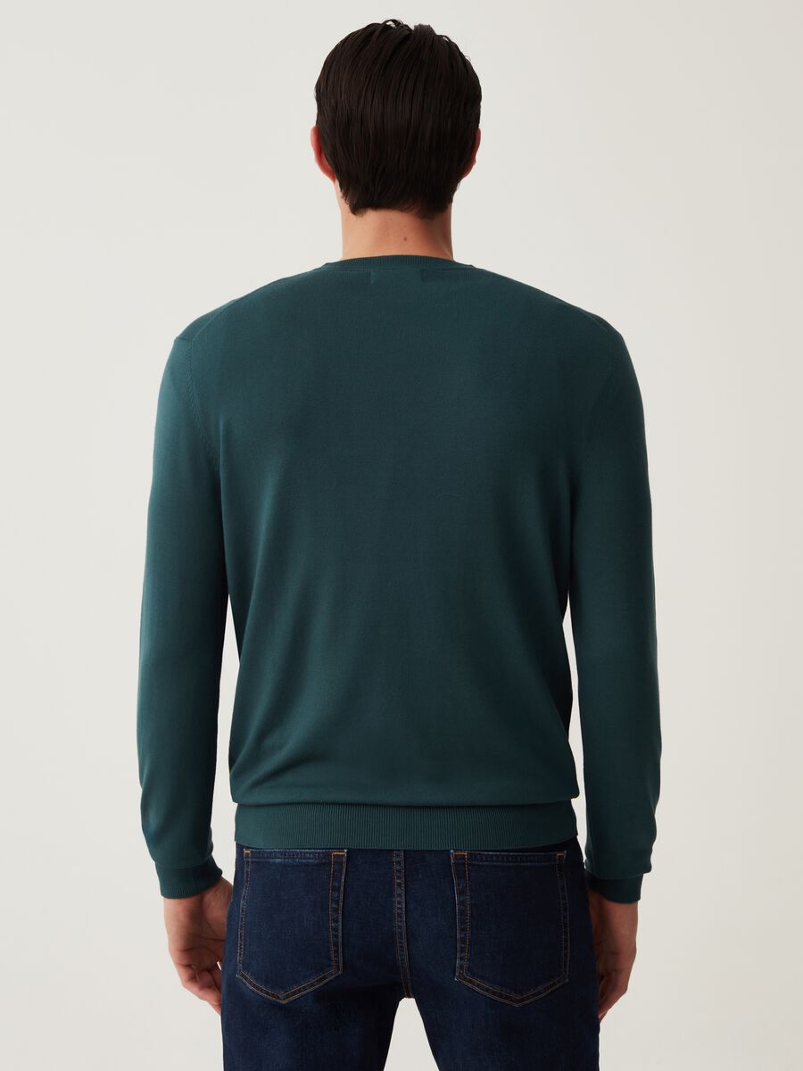 Round neck pullover_2