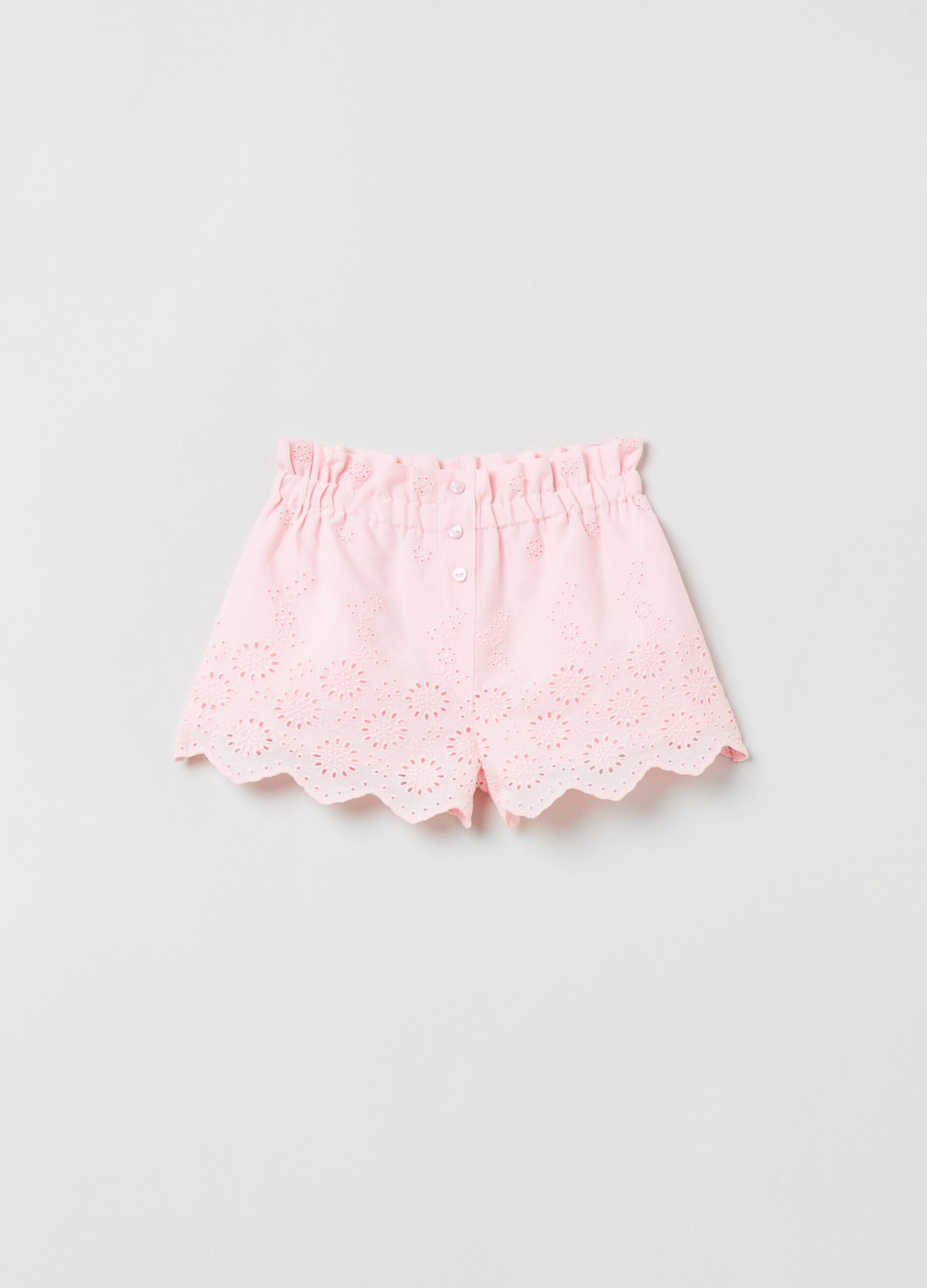 Shorts in broderie anglaise cotton