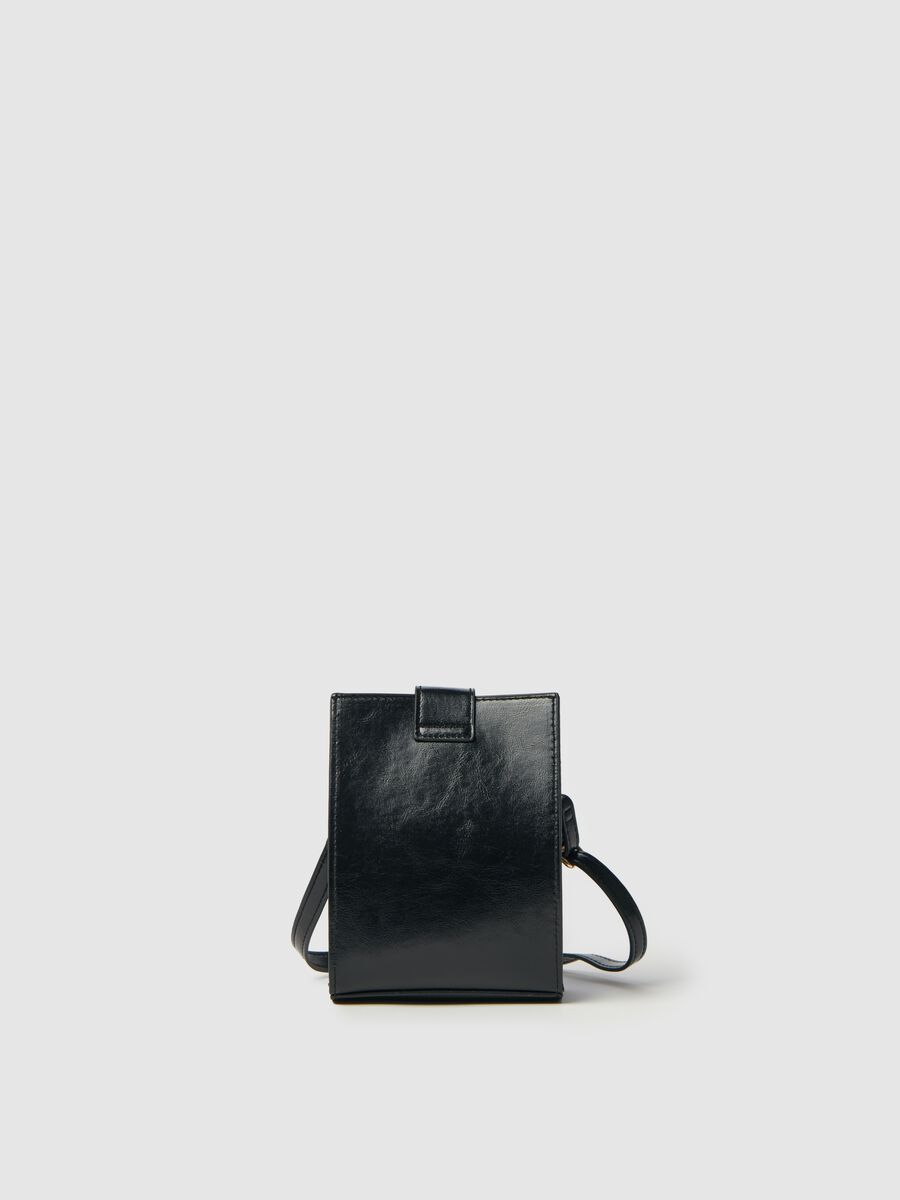 Squared bag with shoulder strap_1
