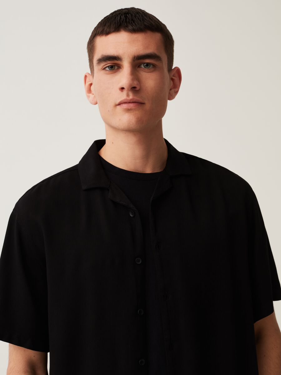 Grand&Hills oversize shirt in sustainable viscose._1