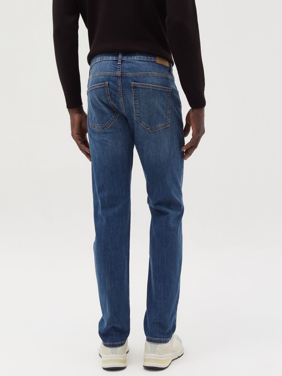 Slim-fit stretch jeans with five pockets_2