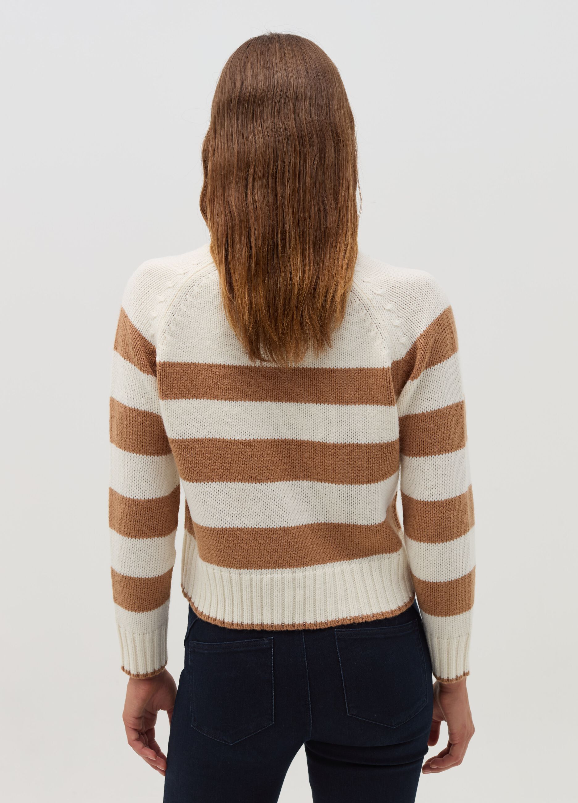 Striped pullover with raglan sleeves