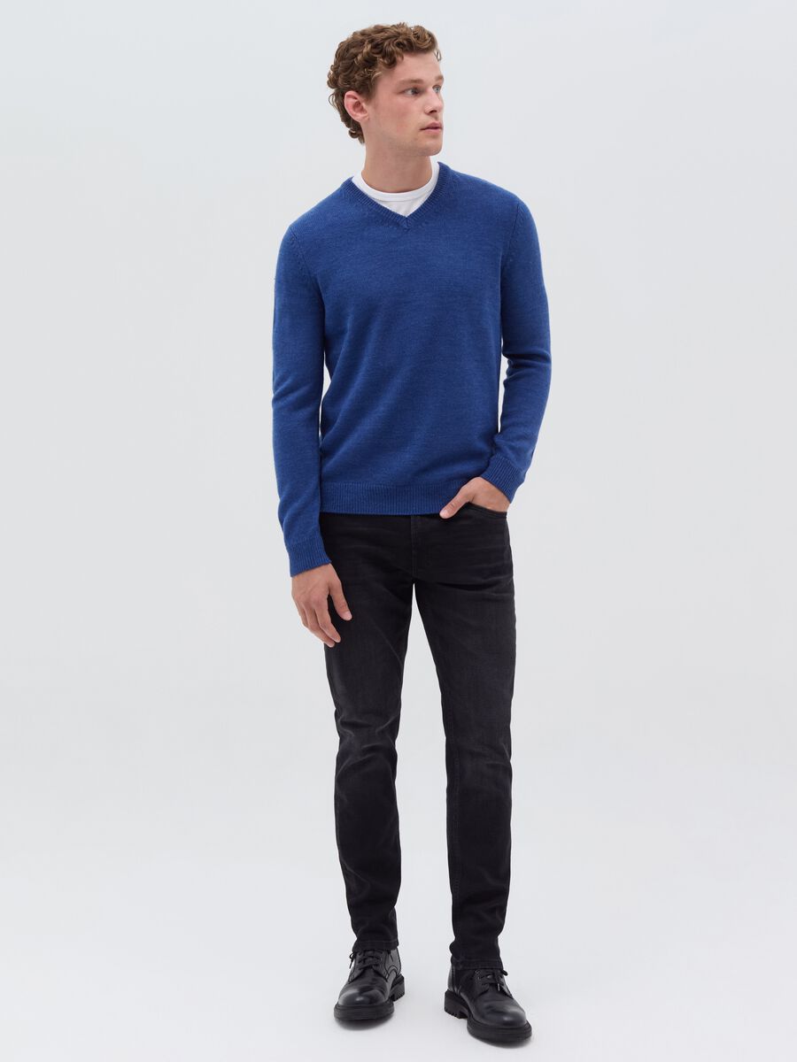 V-neck pullover_0