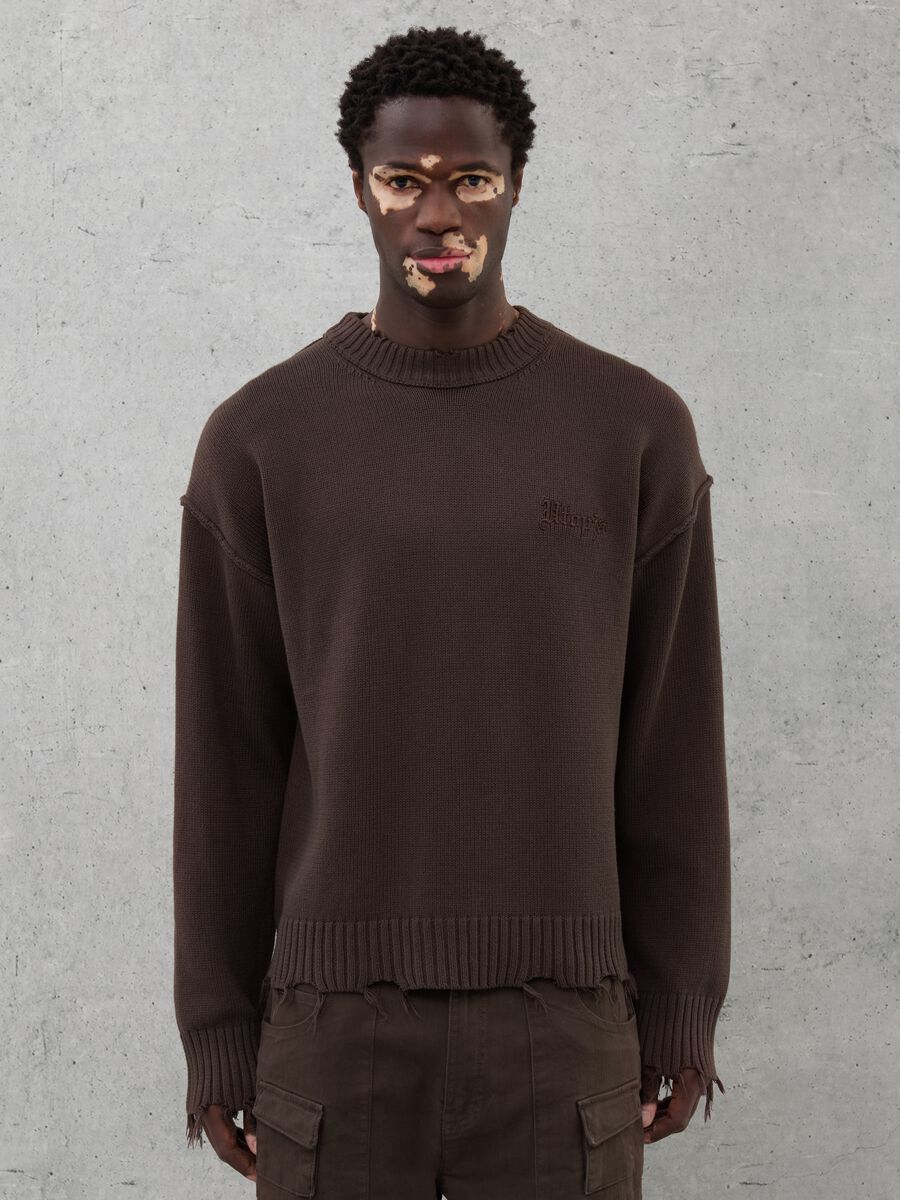 Crewneck Distressed Pullover Chocolate Brown_3