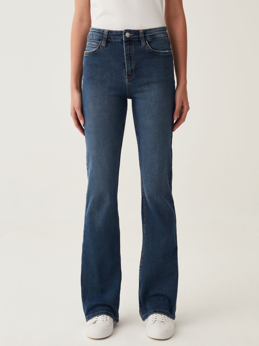 Flare-fit, high-rise jeans with fading_1