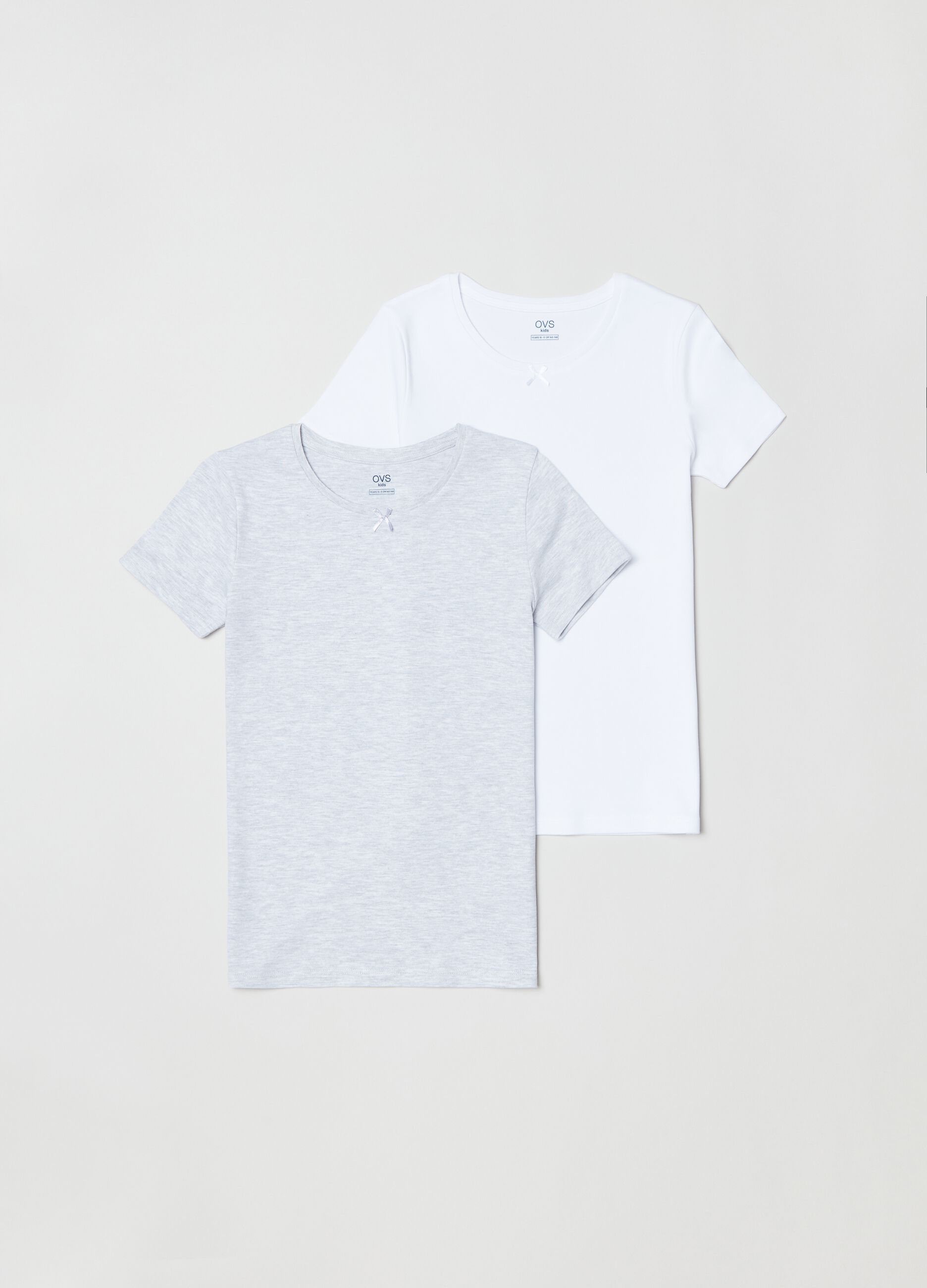 Two-pack undershirts with bow