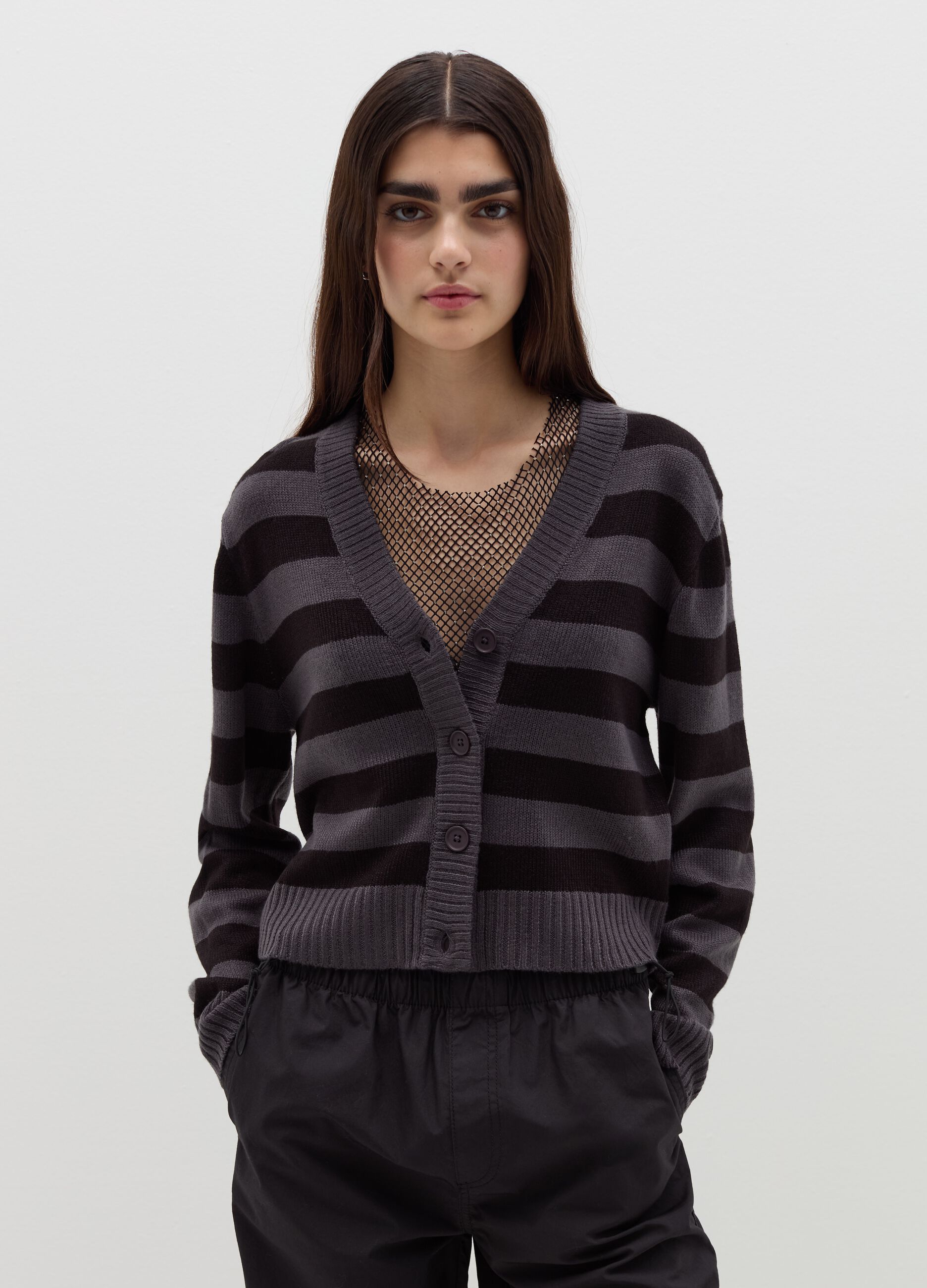 Cardigan with striped pattern and V neck