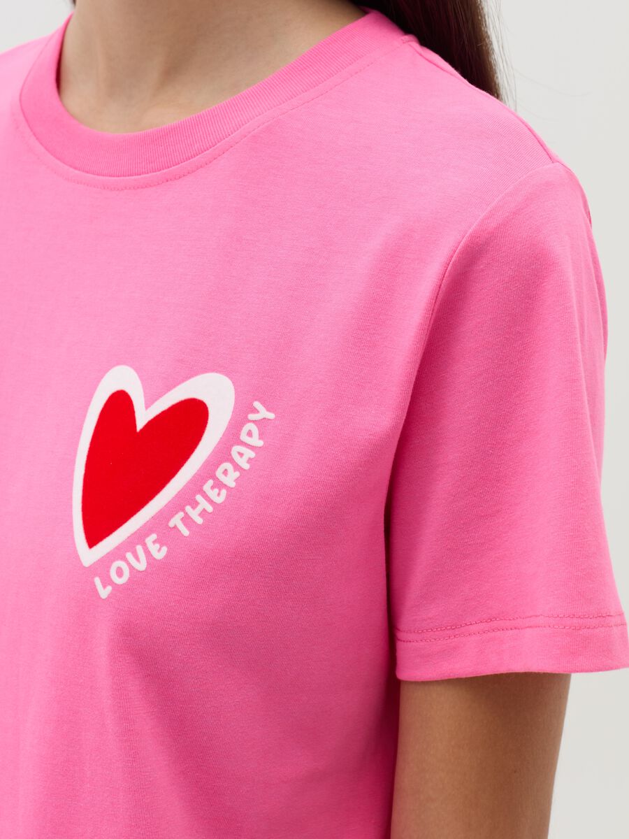 T-shirt with heart print_3
