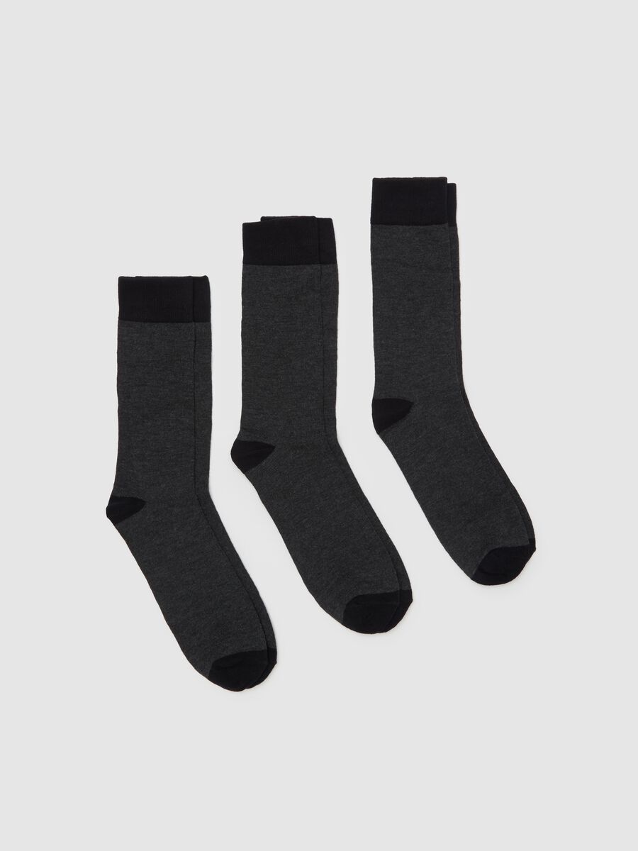 Three-pair pack short socks with contrasting details_0